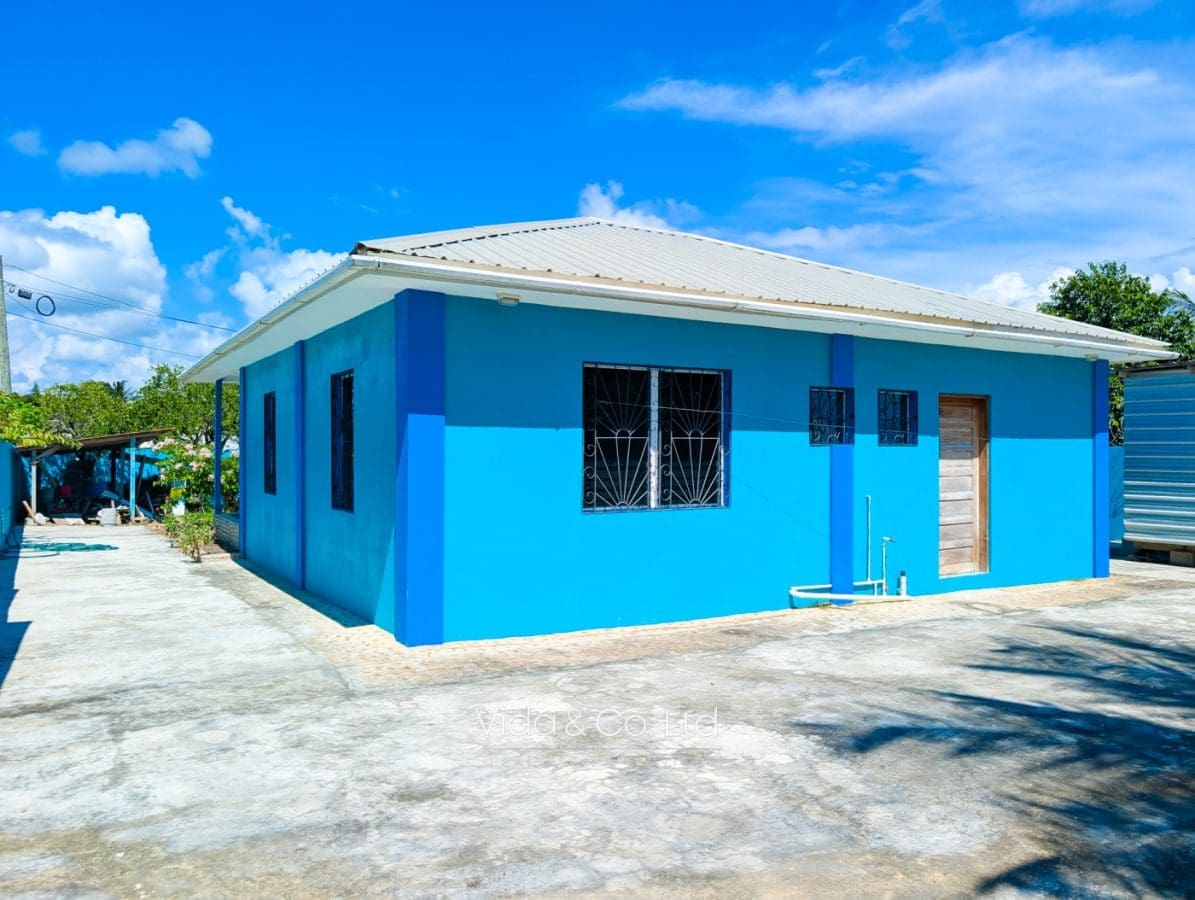 Santa Elena Home for Sale (1)
