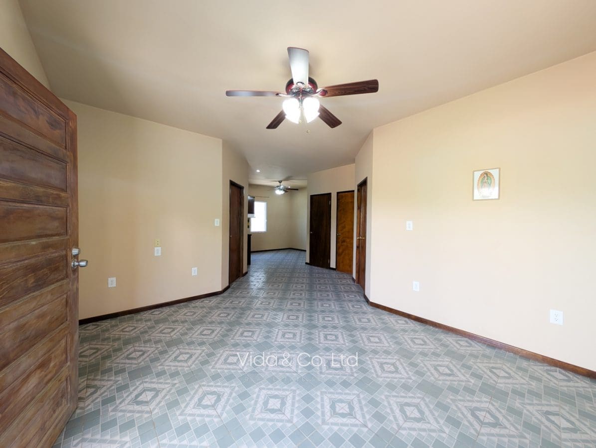 Santa Elena Home for Sale (15)